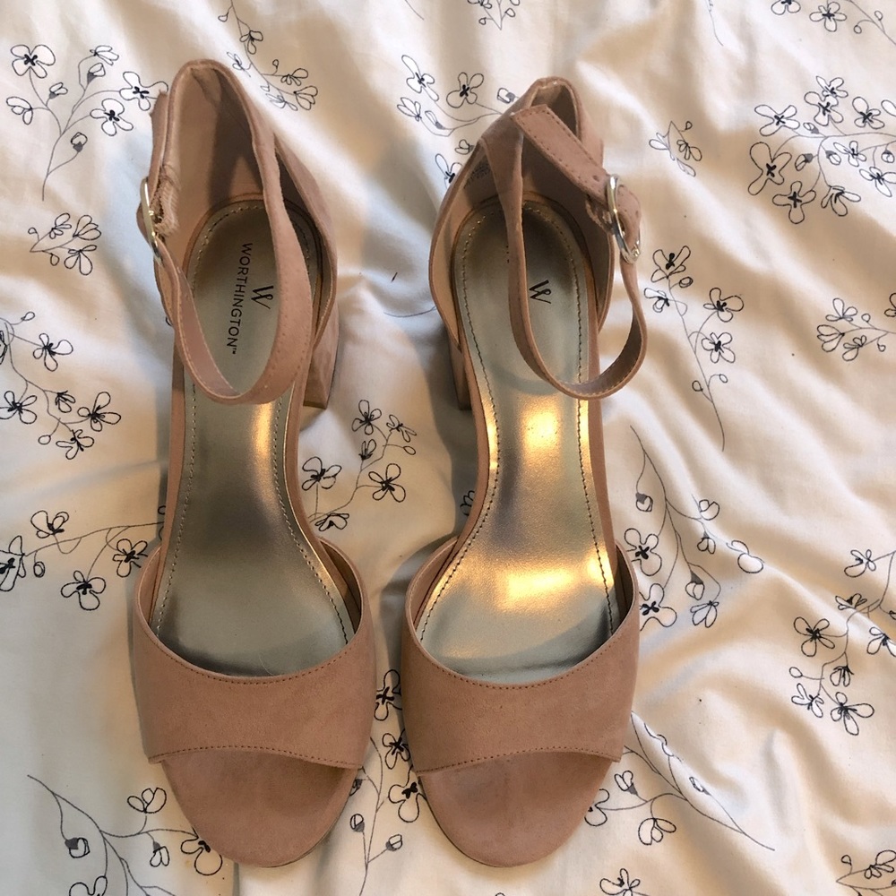 Worthington Nude Heels